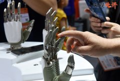 成为很多人工做、进修和糊口的“搭子”……这